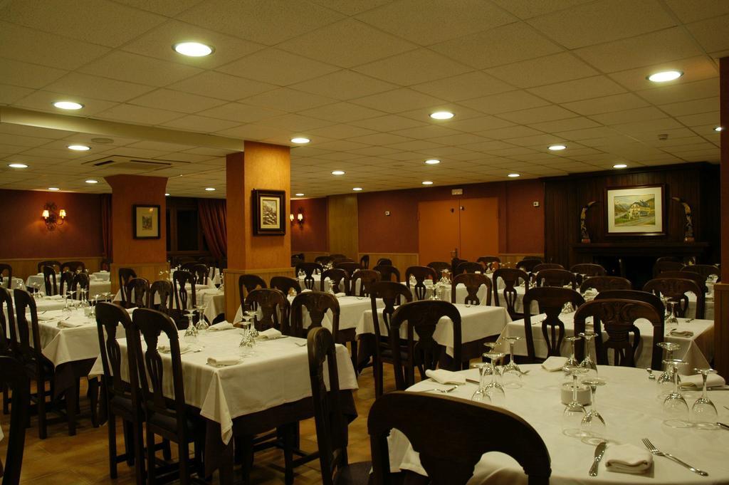 Hotel & Restaurante Pena Arros Bagian luar foto